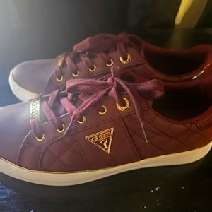 Guess burgandy purple and gold shoes sz10